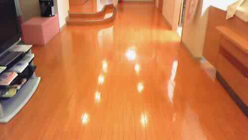 待合室ワックス施工後