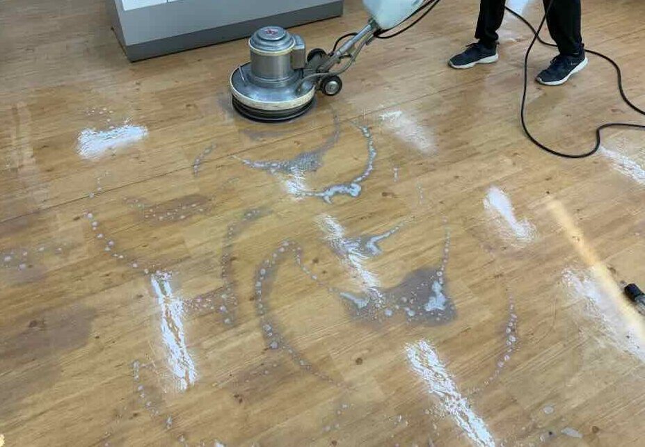 床ポリッシャー作業